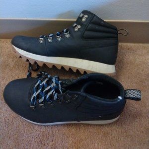 Columbia Hiking Boots